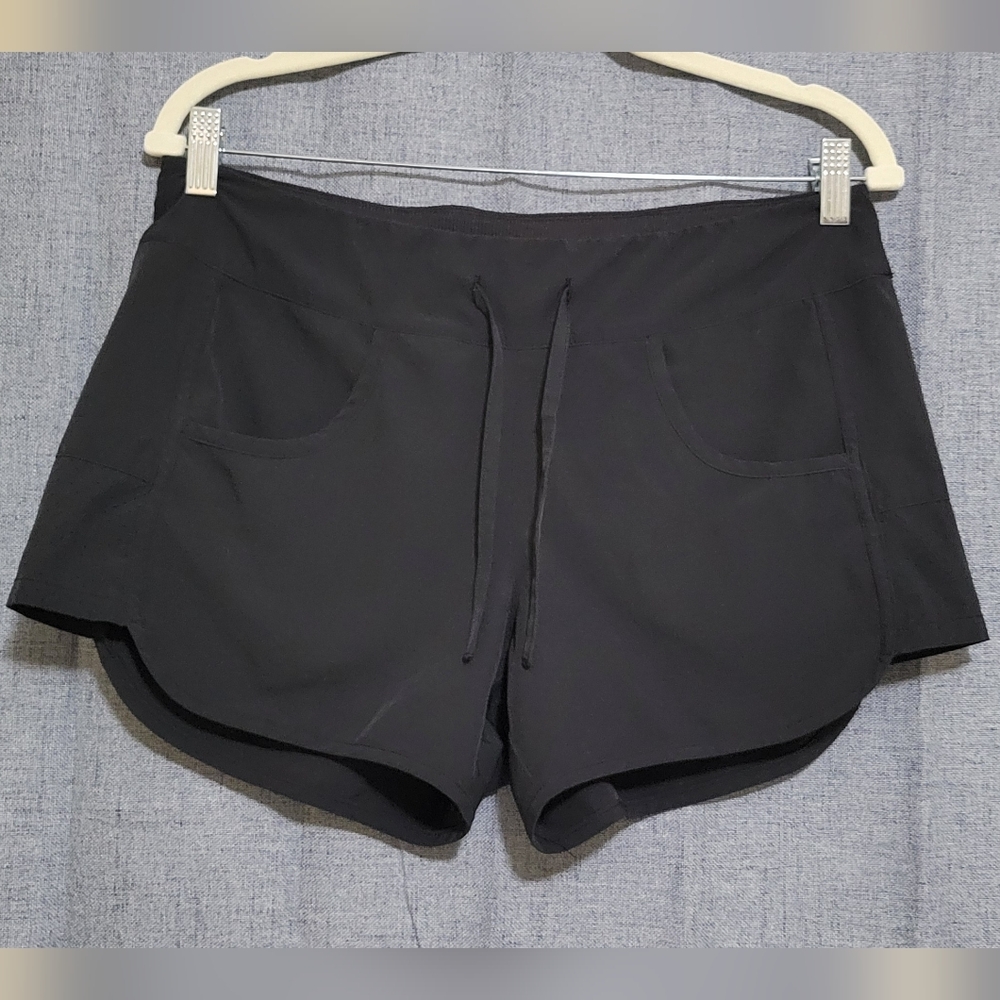 Magellan Outdoors Black Shorts